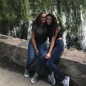 Meet your Posher, Tori